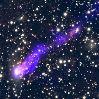 Crédit : X-ray/Optical Composite of ESO 137-001 in Abell 3627